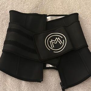 What Waist brand waist trainer size large